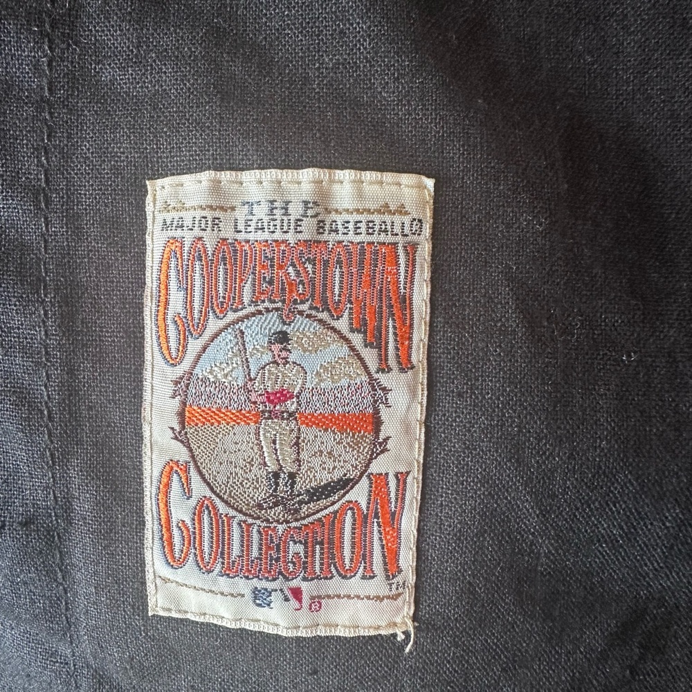 Men's Black and Gray Short Sleeve Shirt - Picture 6 of 6